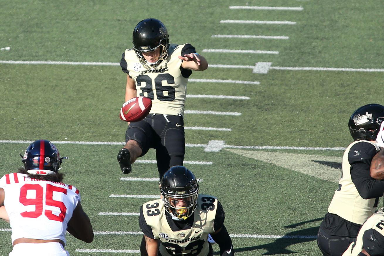 COLLEGE FOOTBALL: OCT 31 Ole Miss at Vanderbilt