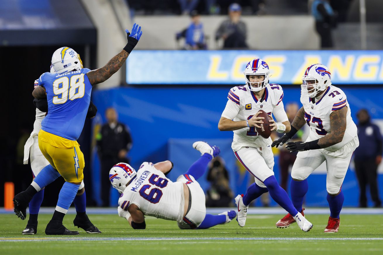Buffalo Bills v Los Angeles Chargers