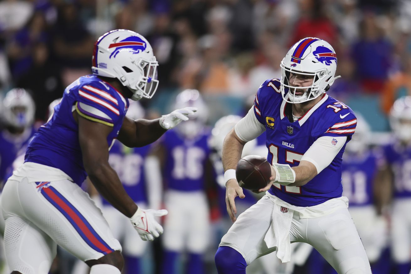 NFL: Buffalo Bills at Miami Dolphins