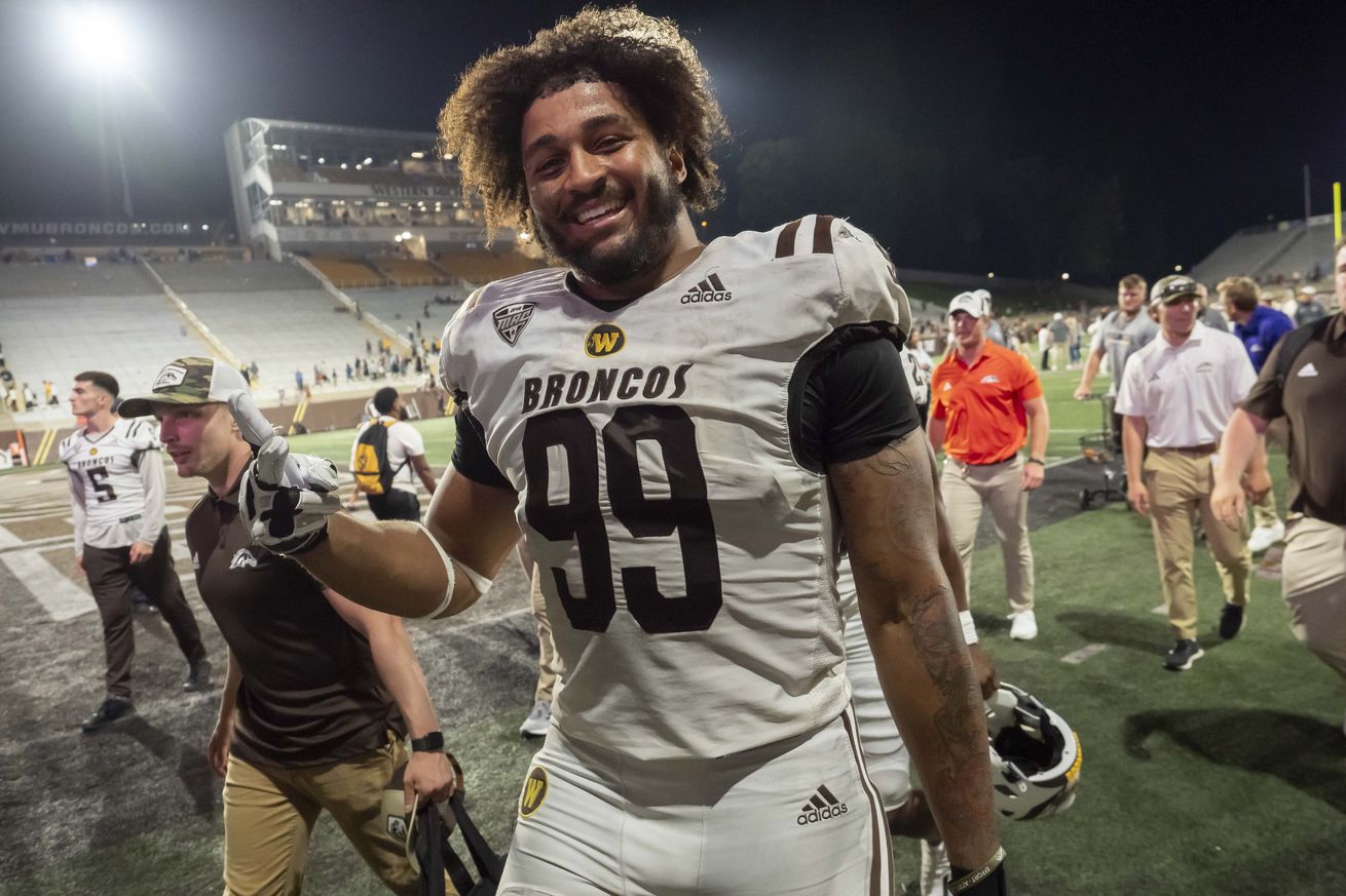 COLLEGE FOOTBALL: AUG 31 Saint Francis at Western Michigan