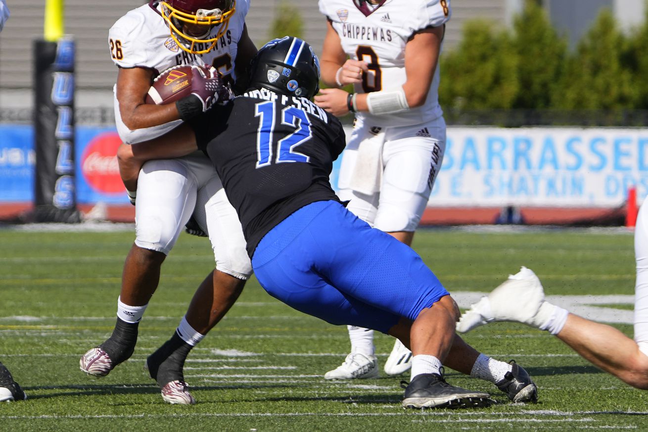 COLLEGE FOOTBALL: OCT 07 Central Michigan at Buffalo