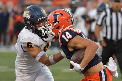 NCAA Football: Toledo at Illinois