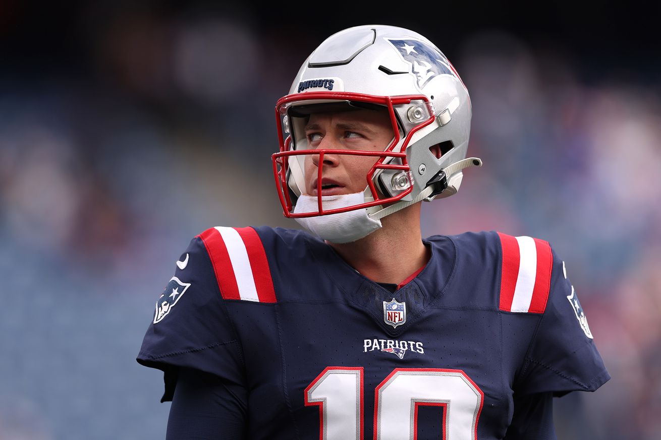Buffalo Bills v New England Patriots