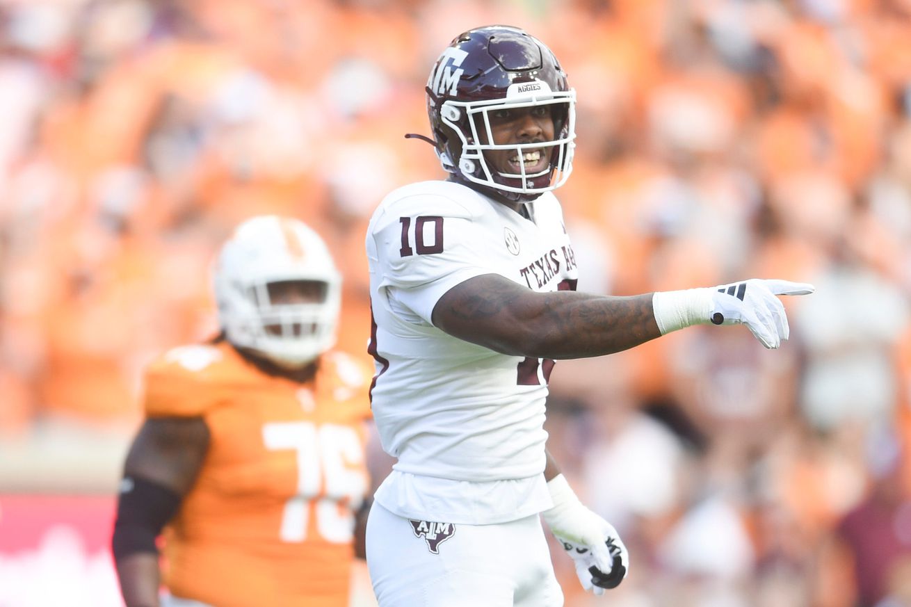 Syndication: The Knoxville News-Sentinel