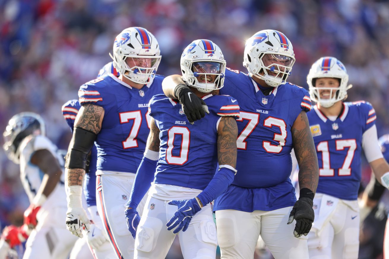 Tennessee Titans v Buffalo Bills