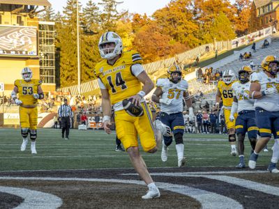 COLLEGE FOOTBALL: OCT 26 Kent State at Western Michigan