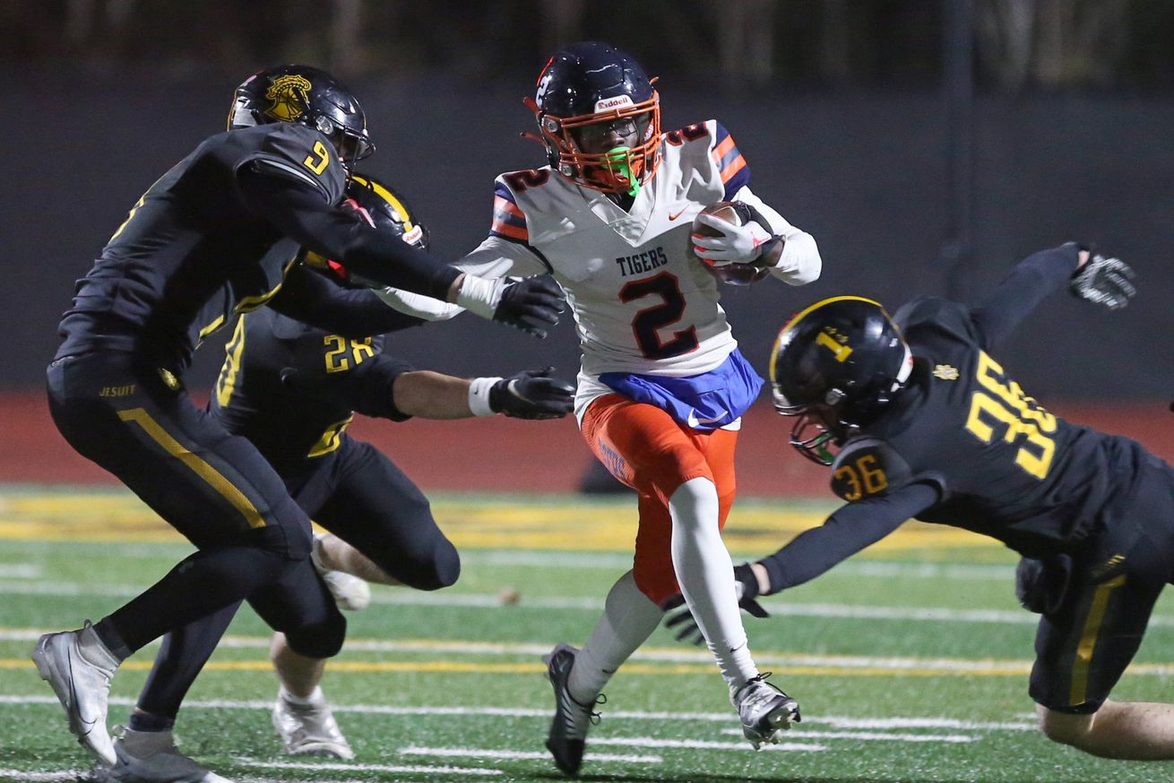 Syndication: Democrat and Chronicle