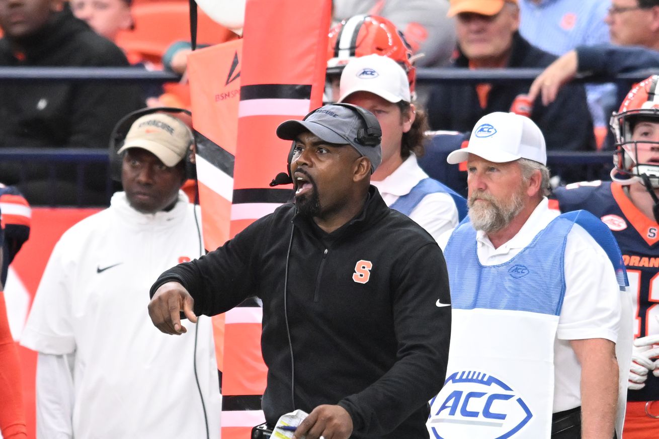 NCAA Football: Georgia Tech at Syracuse