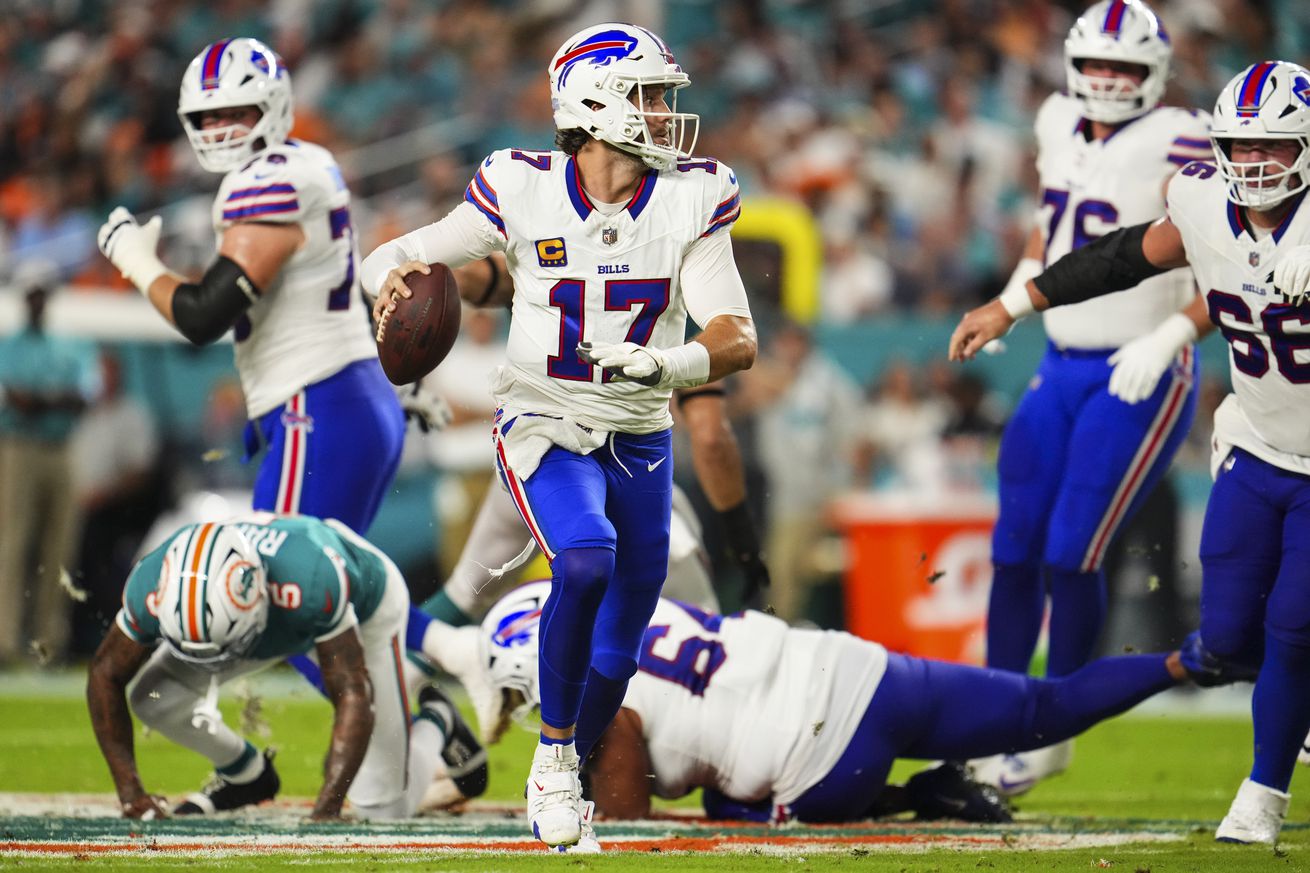 Buffalo Bills v Miami Dolphins