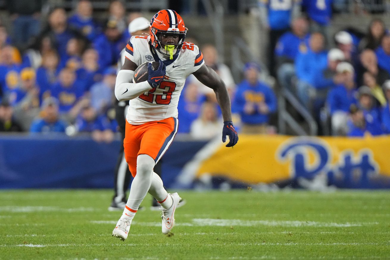 COLLEGE FOOTBALL: OCT 24 Syracuse at Pitt