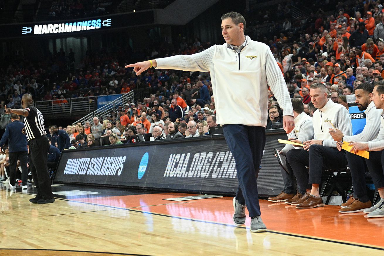 NCAA Basketball: NCAA Tournament First Round-Morehead State vs Illinois